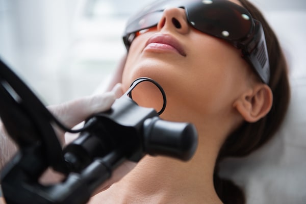Aesthetic surgery, CO2 laser resurfacing