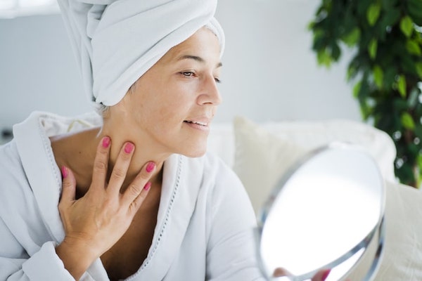perimenopause skin problems